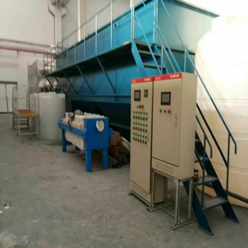 吉林長春市大型鍋爐循環(huán)水處理 30噸大型軟化水去離子水設(shè)備